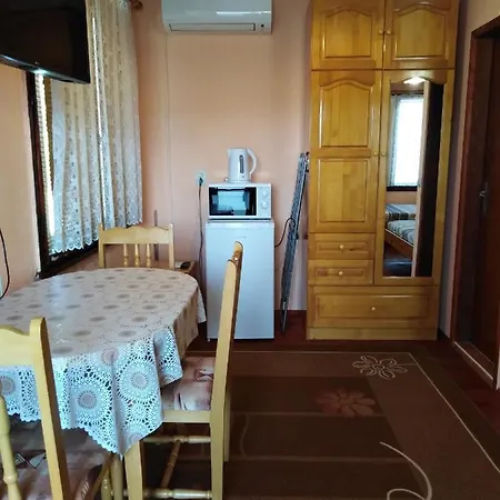 къща рачеви 3* Trjavna