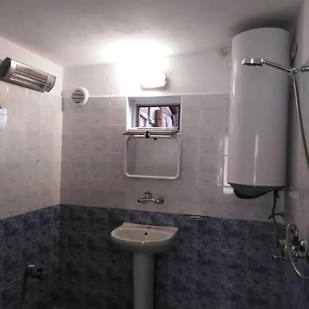 Konukevi къща рачеви 3*