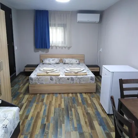 къща рачеви 3* Trjavna